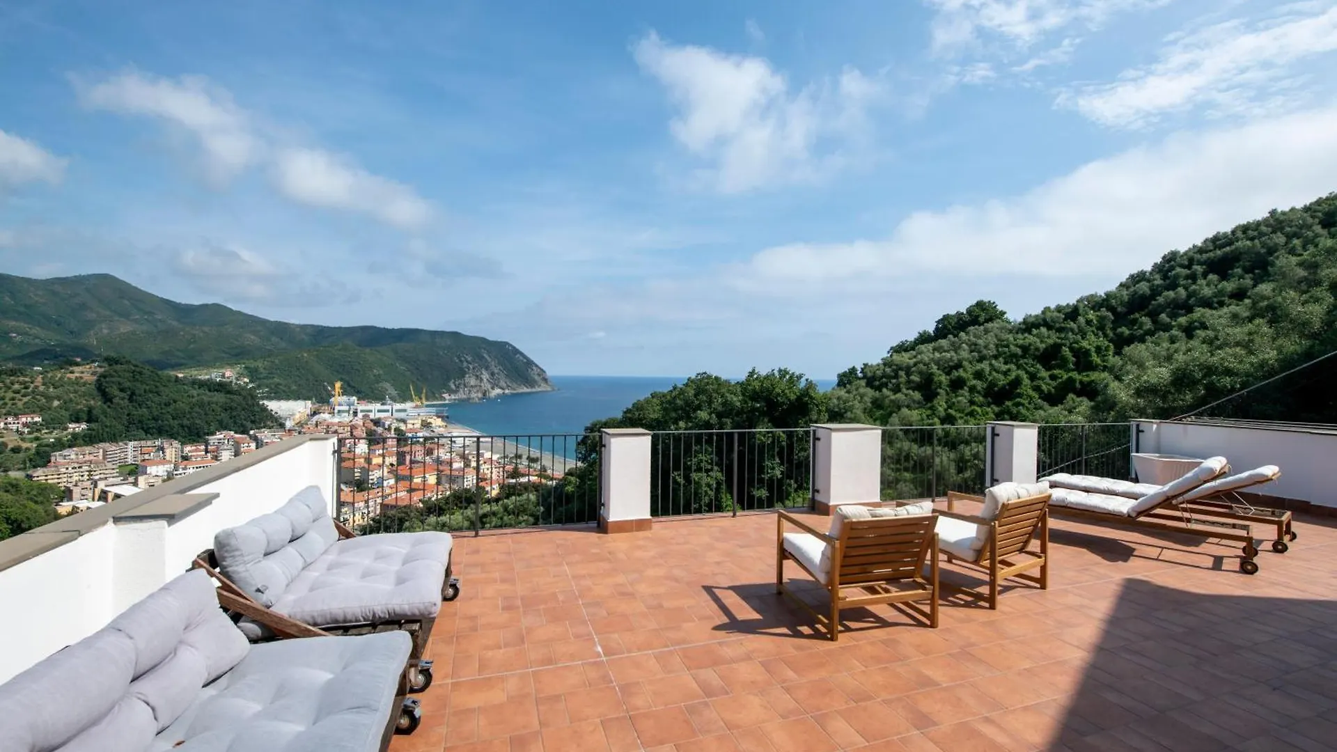 100B - Villa Ginestra, Ampia Terrazza 120M2 Vista Mare 10 Minuti A Piedi Spiaggia, 3 Camere Da Letto Sestri Levante