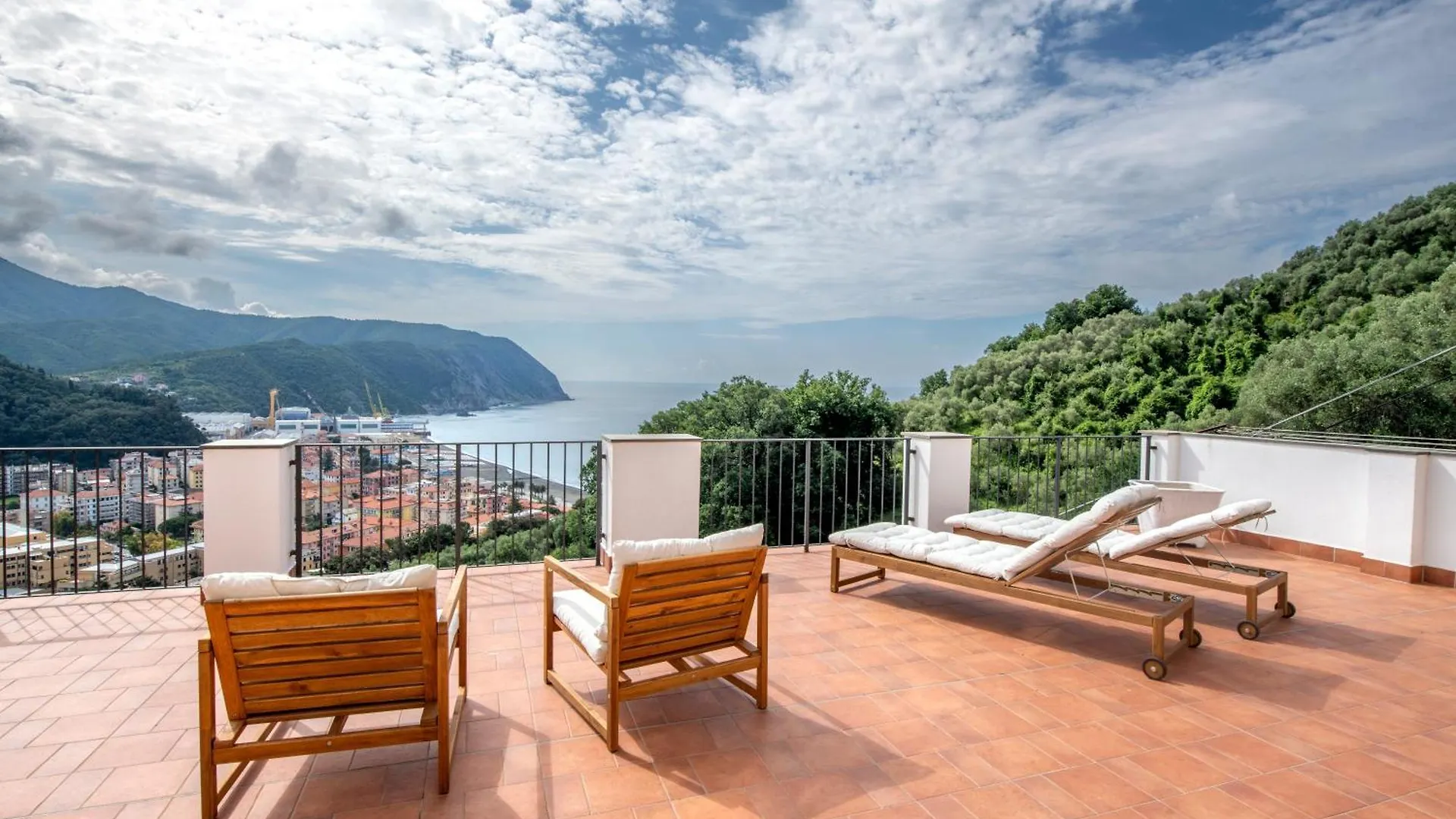 100B - Villa Ginestra, Ampia Terrazza 120M2 Vista Mare 10 Minuti A Piedi Spiaggia, 3 Camere Da Letto Sestri Levante